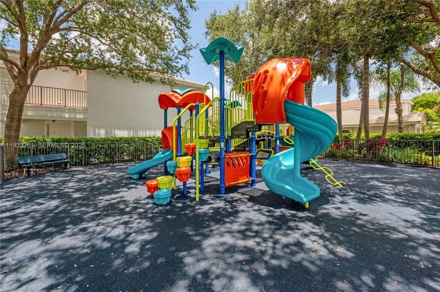 8879 Chestnut Ridge Way, Boynton Beach, FL 33473