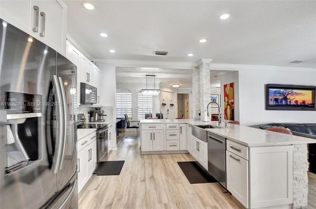 8879 Chestnut Ridge Way, Boynton Beach, FL 33473