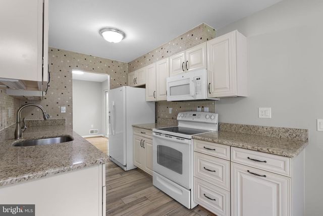 17408 REDLAND RD, Rockville, MD 20855