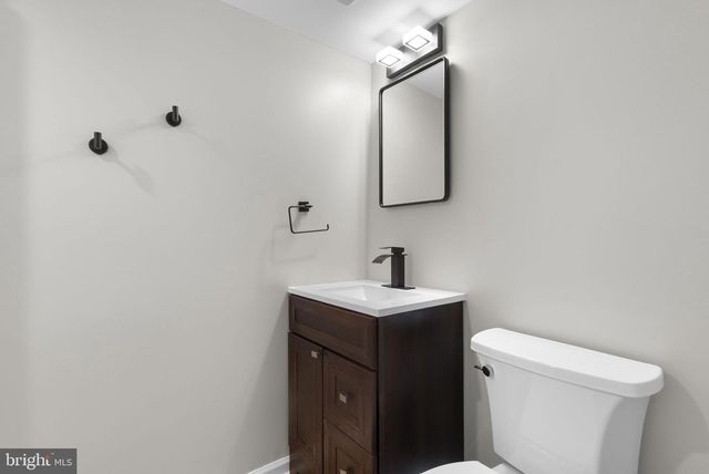 17408 REDLAND RD, Rockville, MD 20855