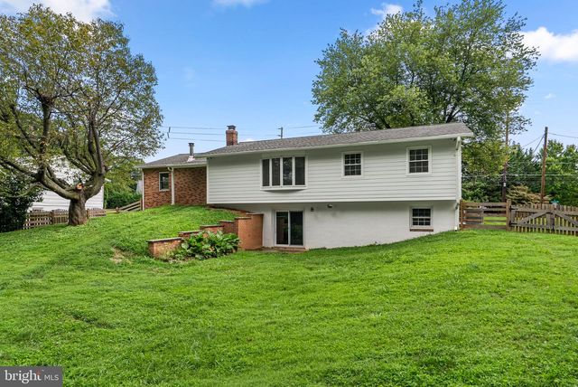 17408 REDLAND RD, Rockville, MD 20855