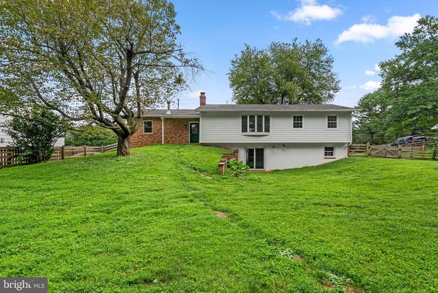 17408 REDLAND RD, Rockville, MD 20855