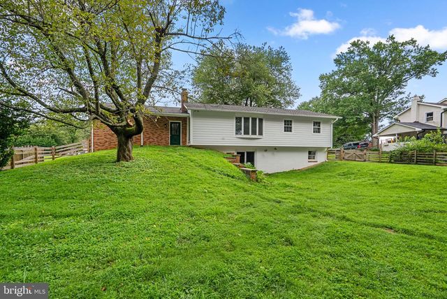 17408 REDLAND RD, Rockville, MD 20855