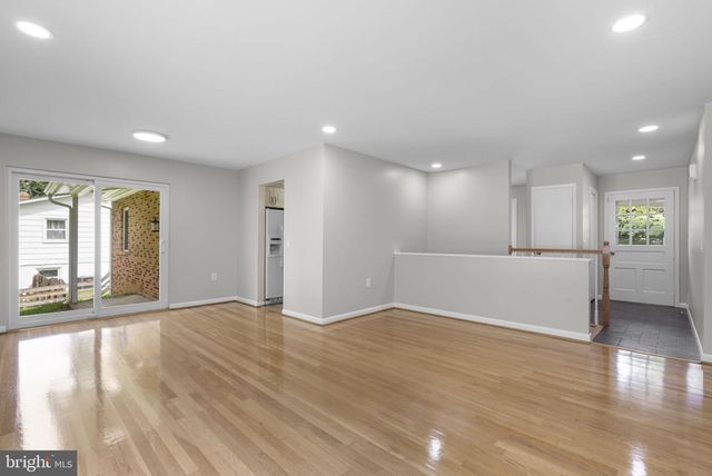 17408 REDLAND RD, Rockville, MD 20855