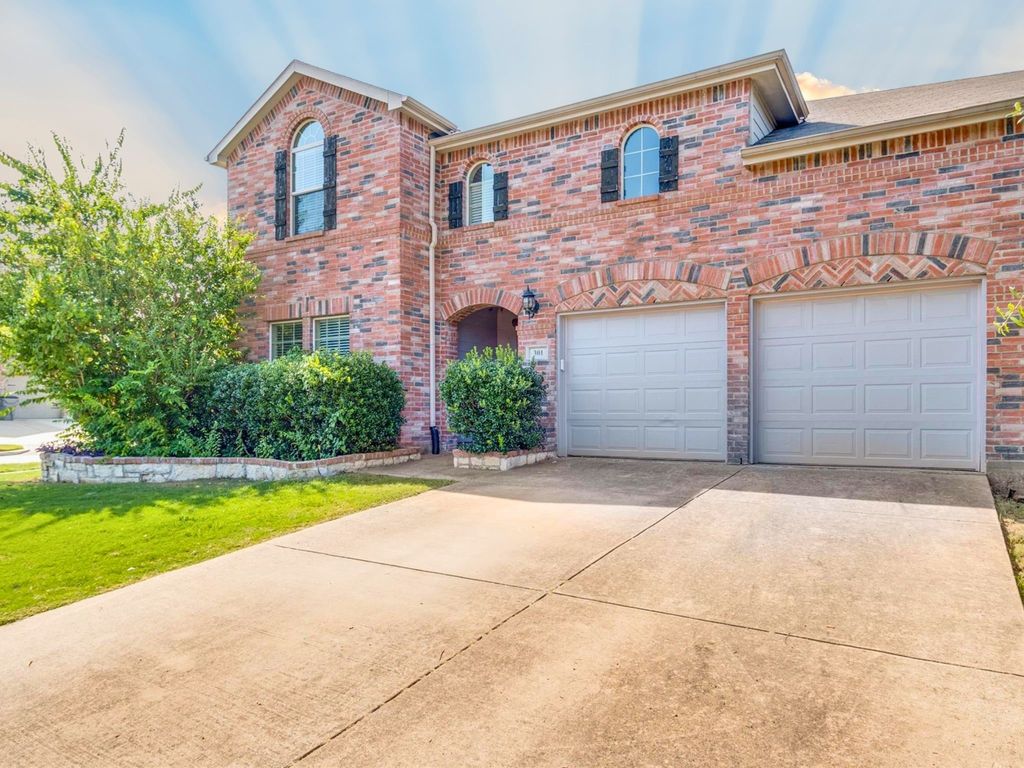 301 Highland Park Lane, Wylie, TX 75098