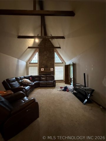 8723 S Evanston Avenue, Tulsa, OK 74137