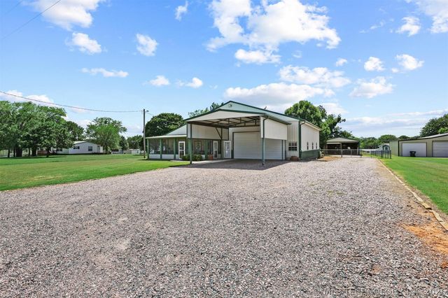 7252 Sunset Circle, Kingston, OK 73439