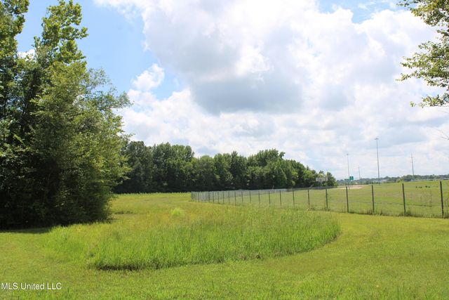 8654 Goodman Road, Olive Branch, MS 38654