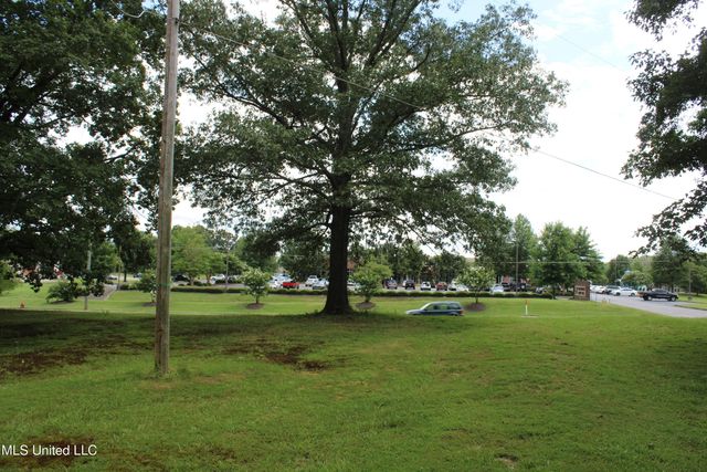 8654 Goodman Road, Olive Branch, MS 38654