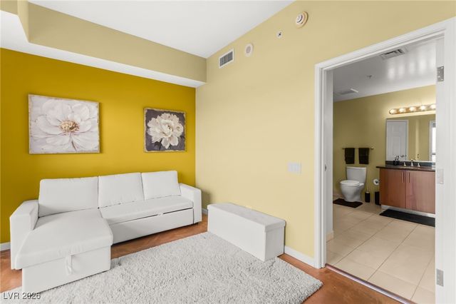 200 West Sahara Avenue 909, Las Vegas, NV 89102