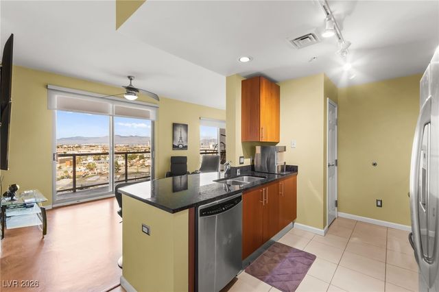 200 West Sahara Avenue 909, Las Vegas, NV 89102