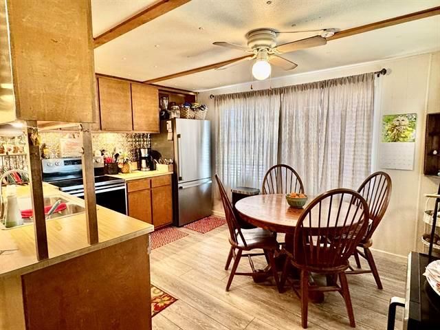 289 Ballard ST, Tow, TX 78672