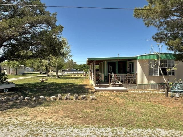 289 Ballard ST, Tow, TX 78672