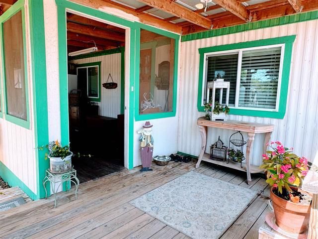 289 Ballard ST, Tow, TX 78672