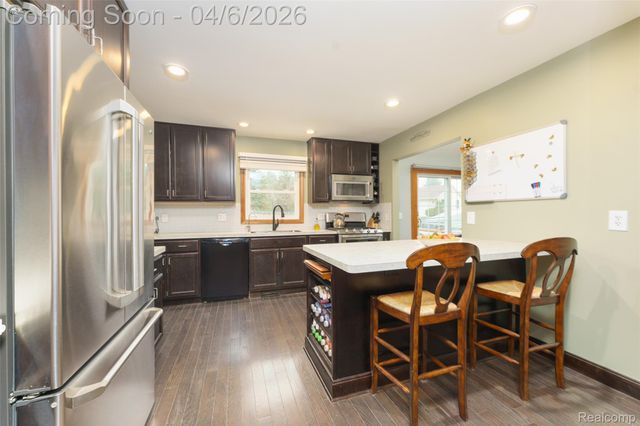 12921 Ann Lynn Drive, Green Oak Township, MI 48178