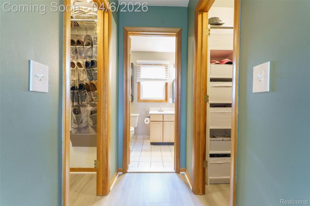 12921 Ann Lynn Drive, Green Oak Township, MI 48178