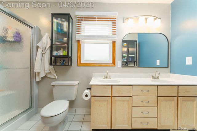 12921 Ann Lynn Drive, Green Oak Township, MI 48178