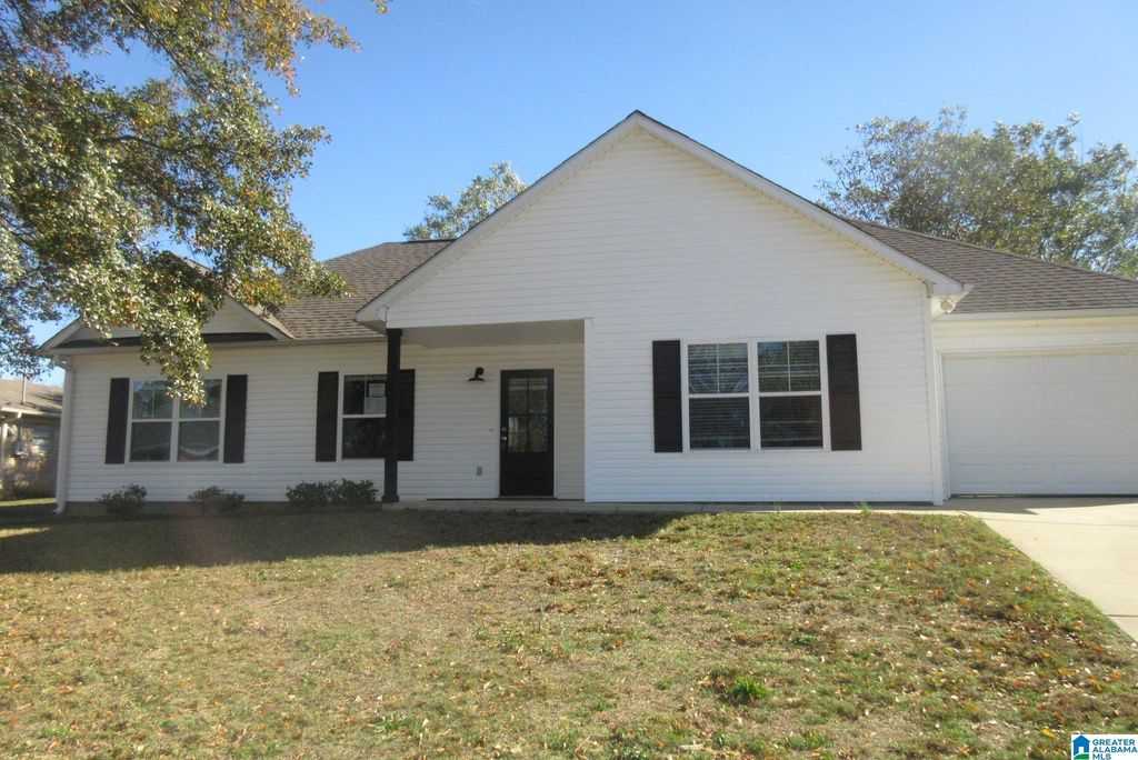 225 4TH COURT, Pleasant Grove, AL 35127