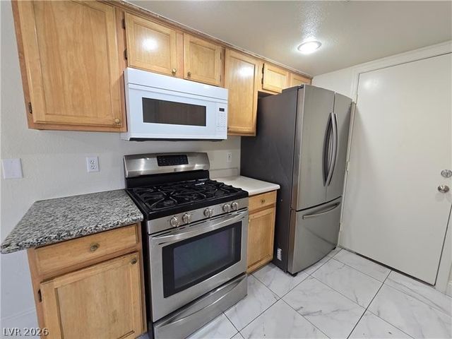 9617 Pine River Lane, Las Vegas, NV 89123