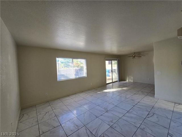 9617 Pine River Lane, Las Vegas, NV 89123