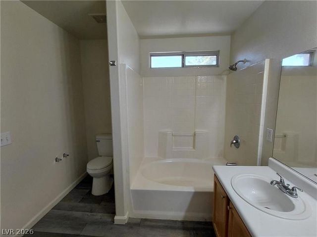 9617 Pine River Lane, Las Vegas, NV 89123
