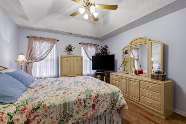 9676 Eaddy Ln., Murrells Inlet, SC 29576