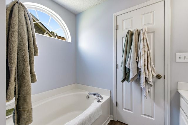 9676 Eaddy Ln., Murrells Inlet, SC 29576