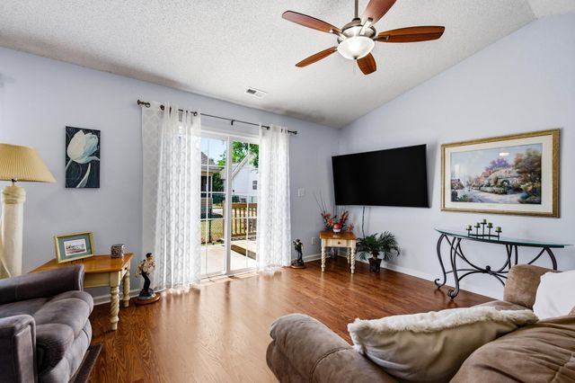 9676 Eaddy Ln., Murrells Inlet, SC 29576