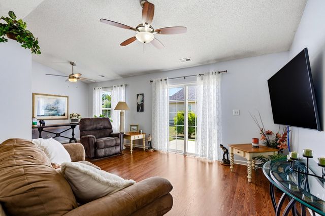 9676 Eaddy Ln., Murrells Inlet, SC 29576