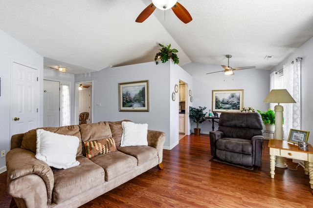 9676 Eaddy Ln., Murrells Inlet, SC 29576
