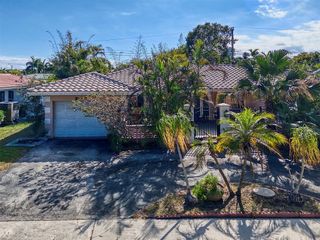 2162 NE 65th Street, Fort Lauderdale, FL 33308