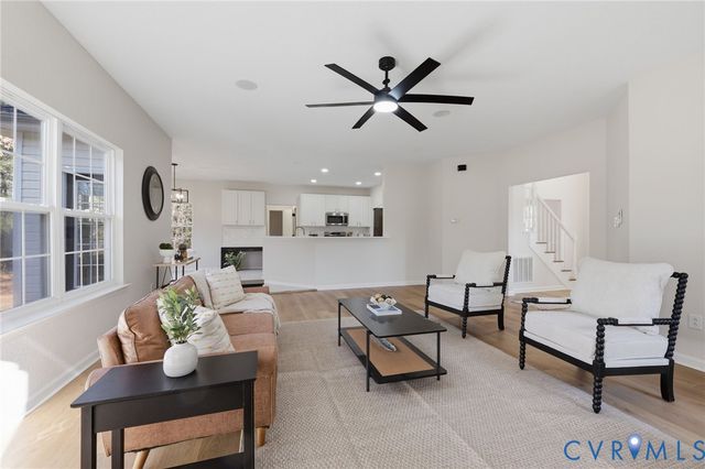 13306 Naylors Blue Ct, Chesterfield, VA 23836