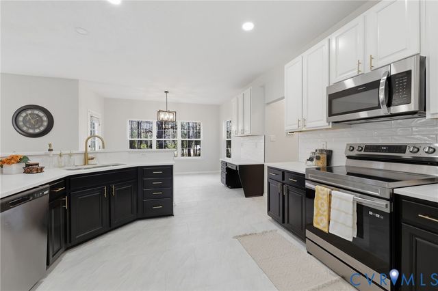 13306 Naylors Blue Ct, Chesterfield, VA 23836