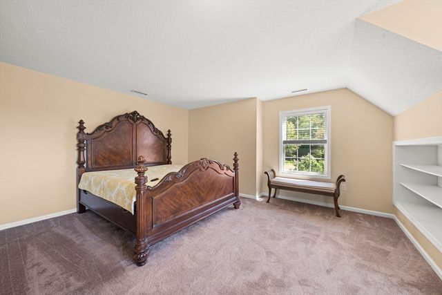 1507 E Mountain Rd, Westfield, MA 01085