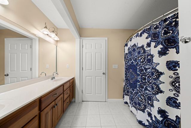 1507 E Mountain Rd, Westfield, MA 01085