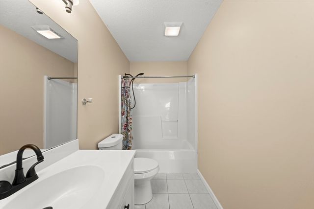 1507 E Mountain Rd, Westfield, MA 01085