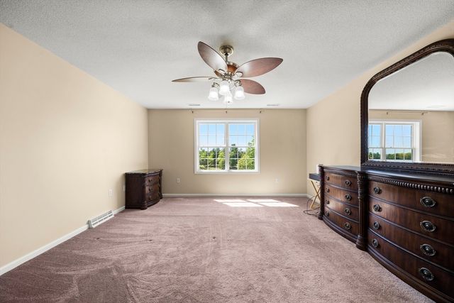 1507 E Mountain Rd, Westfield, MA 01085