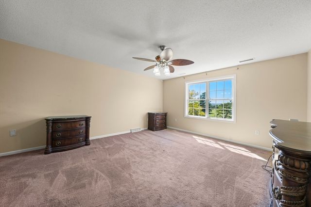 1507 E Mountain Rd, Westfield, MA 01085