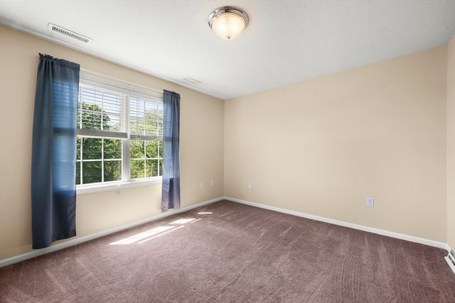 1507 E Mountain Rd, Westfield, MA 01085
