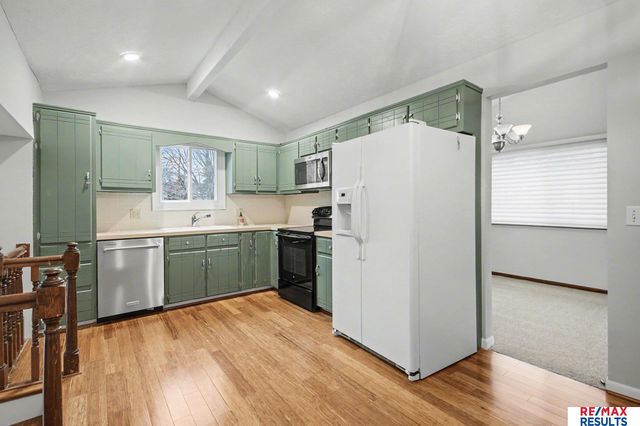 1001 Edgewood Boulevard, Papillion, NE 68046