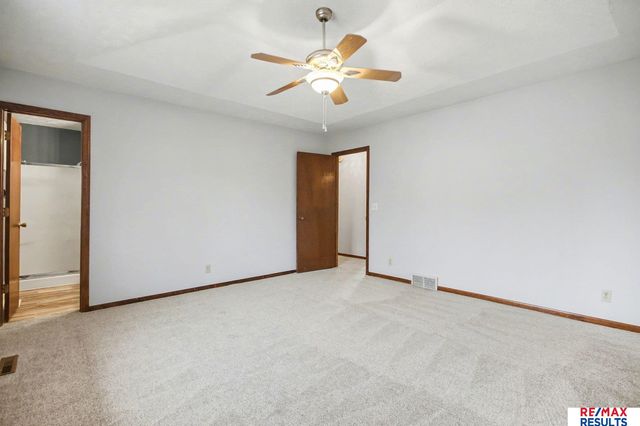 1001 Edgewood Boulevard, Papillion, NE 68046