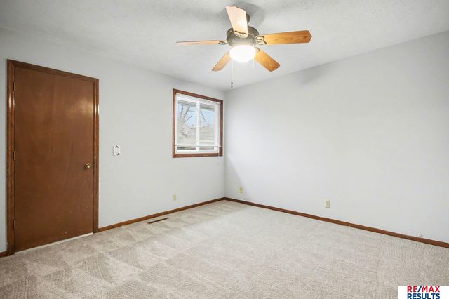 1001 Edgewood Boulevard, Papillion, NE 68046