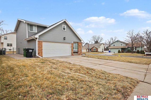 1001 Edgewood Boulevard, Papillion, NE 68046