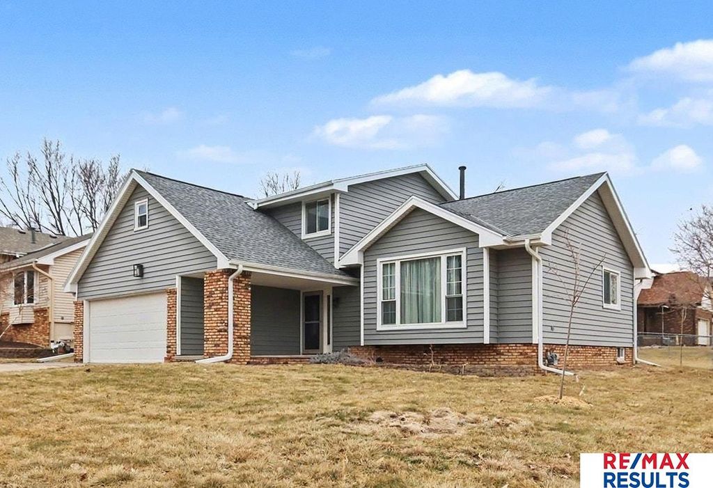 1001 Edgewood Boulevard, Papillion, NE 68046