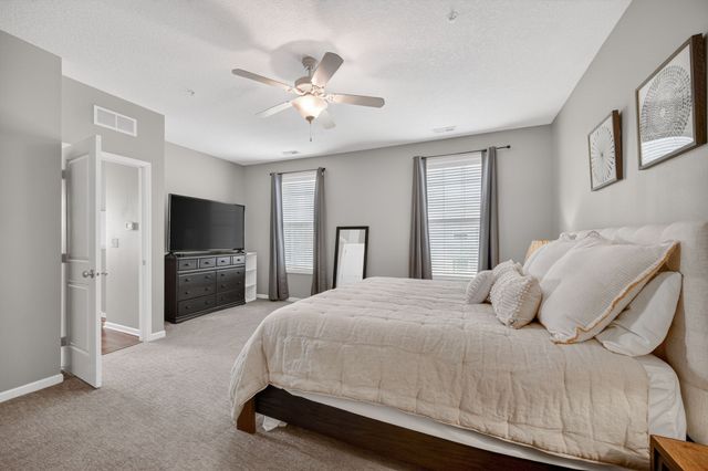 170 80th Street 103, West Des Moines, IA 50266