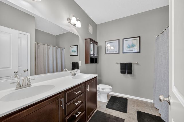 170 80th Street 103, West Des Moines, IA 50266