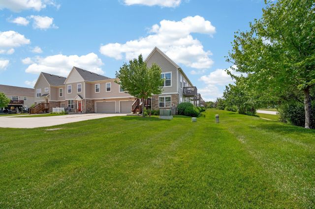 170 80th Street 103, West Des Moines, IA 50266
