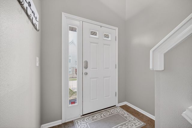 170 80th Street 103, West Des Moines, IA 50266
