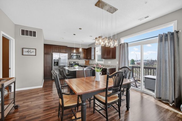 170 80th Street 103, West Des Moines, IA 50266