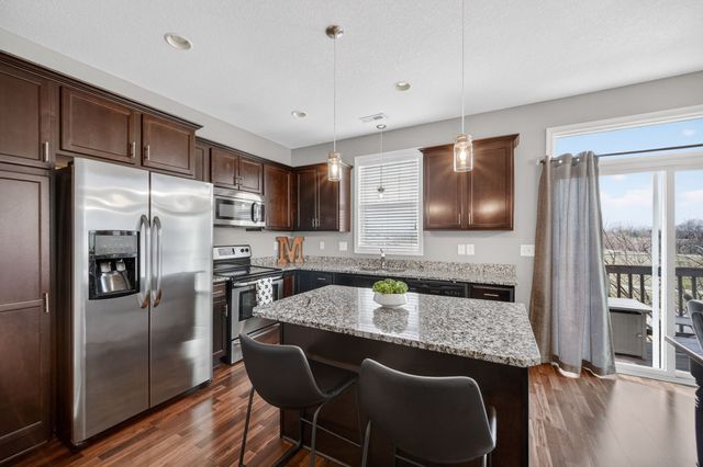 170 80th Street 103, West Des Moines, IA 50266